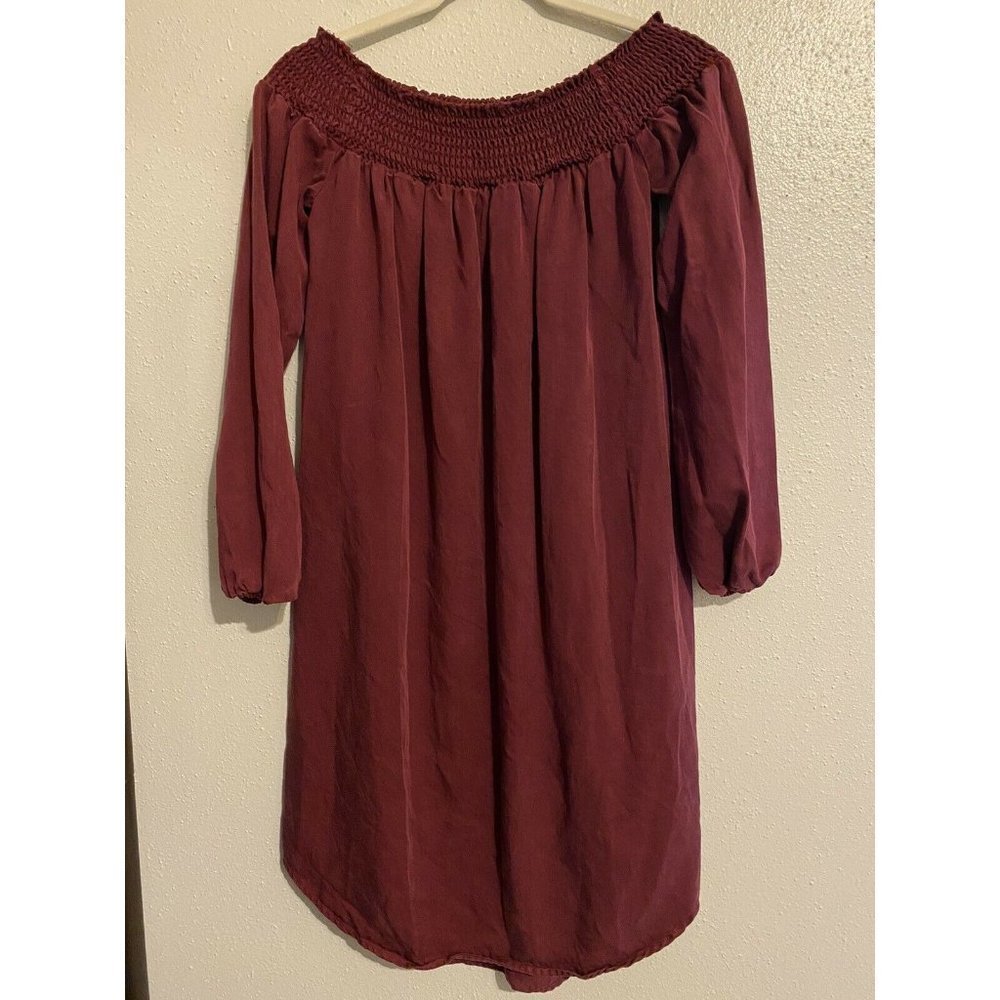 Isabel Maternity Off Shoulder Dress XS